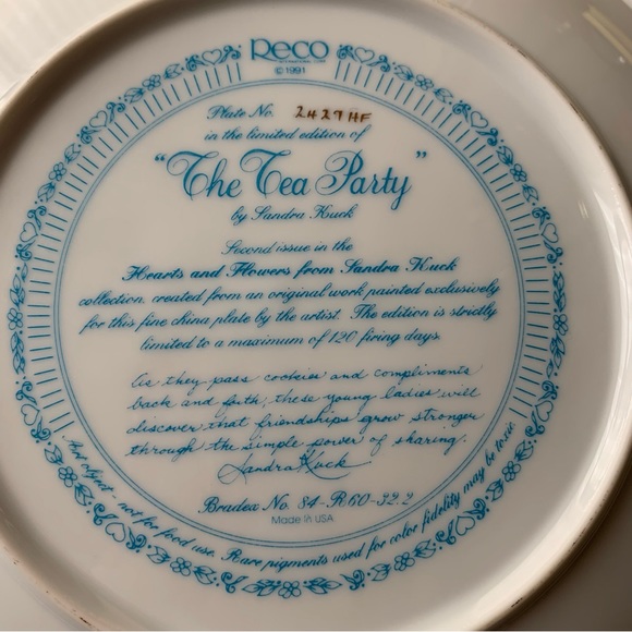 Sandra Kuck The Tea Party collector plate with stand - Picture 4 of 5